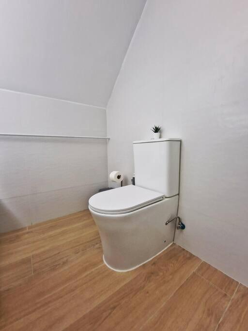 Encantador Duplex Para 6 A 1 Minuto De La Playa เบนัลมาเดนา ภายนอก รูปภาพ
