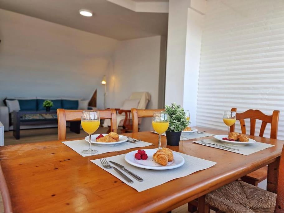 Encantador Duplex Para 6 A 1 Minuto De La Playa เบนัลมาเดนา ภายนอก รูปภาพ