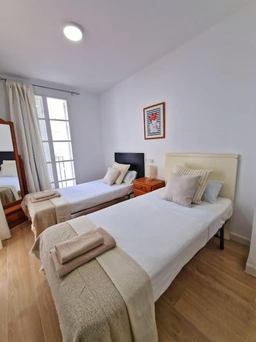 Encantador Duplex Para 6 A 1 Minuto De La Playa เบนัลมาเดนา ภายนอก รูปภาพ