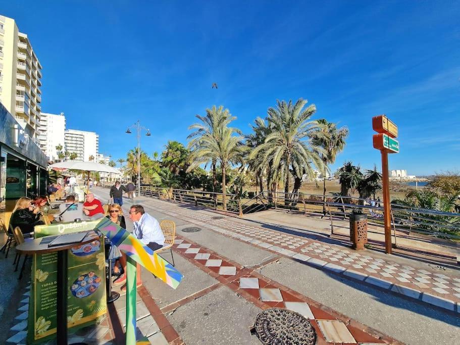 Encantador Duplex Para 6 A 1 Minuto De La Playa เบนัลมาเดนา ภายนอก รูปภาพ