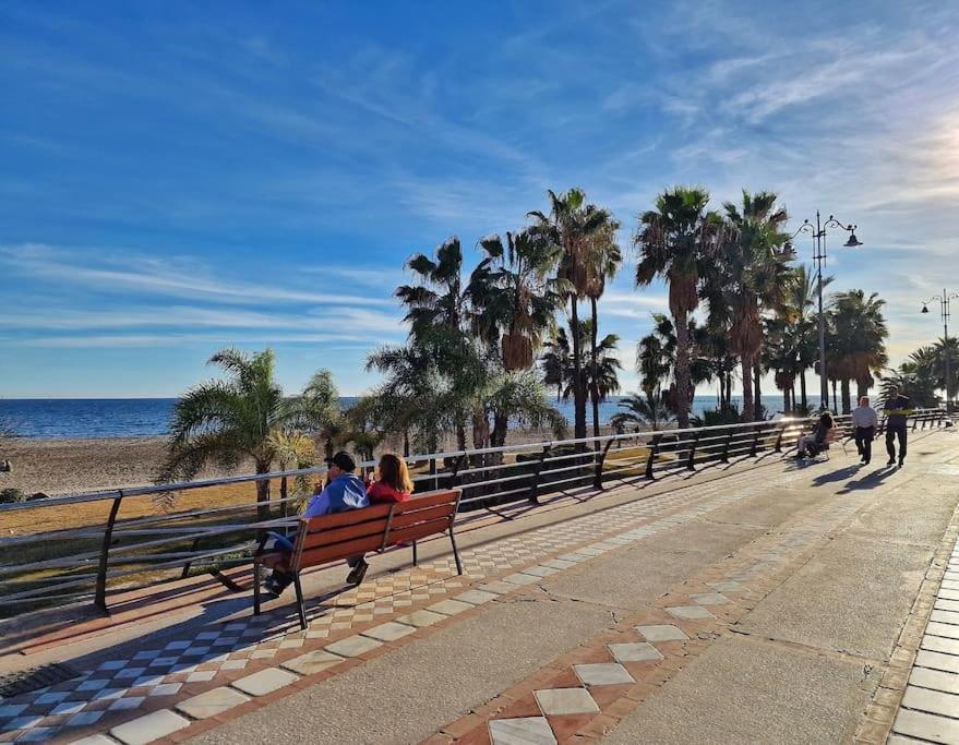 Encantador Duplex Para 6 A 1 Minuto De La Playa เบนัลมาเดนา ภายนอก รูปภาพ