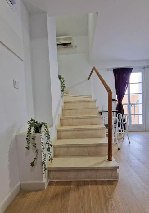Encantador Duplex Para 6 A 1 Minuto De La Playa เบนัลมาเดนา ภายนอก รูปภาพ